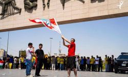 رغم درجات الحرارة المرتفعة، شوارع بغداد تكتظ بجماهير دهوك وزاخو استعدادًا لنهائي كأس العراق.